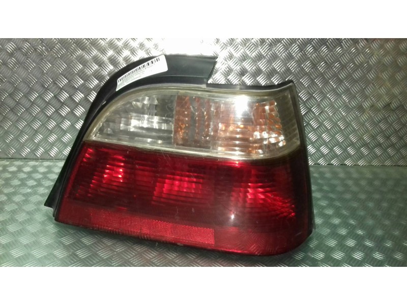 Recambio de piloto trasero derecho para daewoo nexia acro referencia OEM IAM 03110006642  