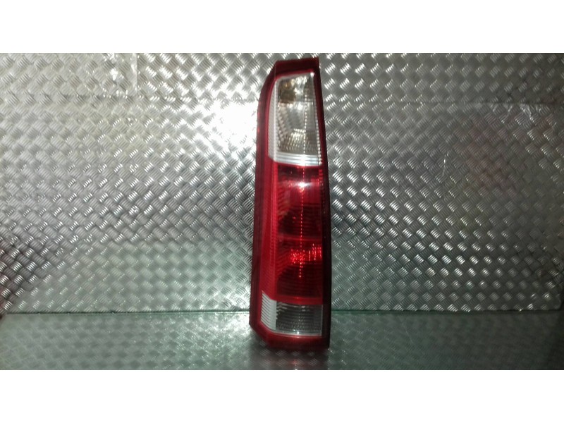 Recambio de piloto trasero izquierdo para opel meriva cosmo referencia OEM IAM 8939808  13203