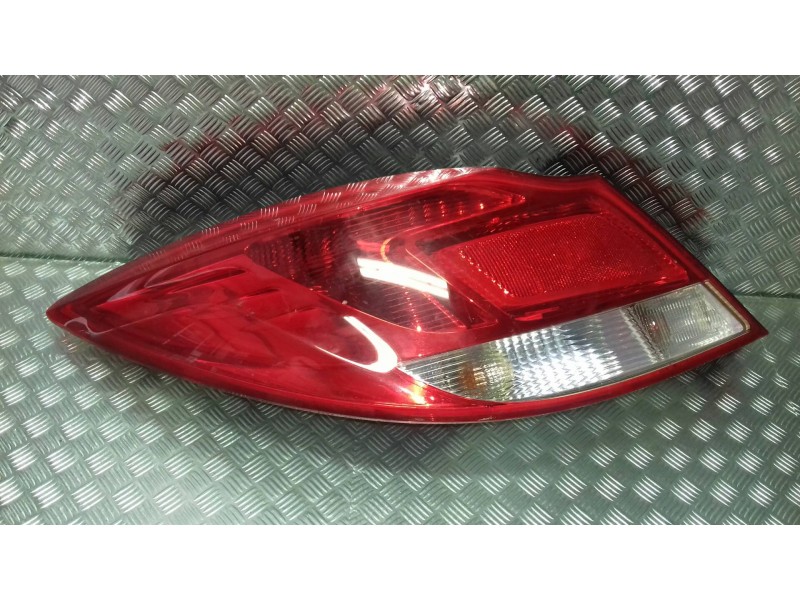 Recambio de piloto trasero izquierdo para opel insignia berlina edition referencia OEM IAM 169638 168372 168348