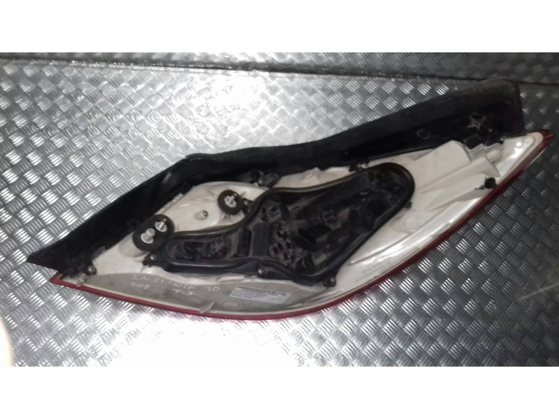 Recambio de piloto trasero izquierdo para opel insignia berlina edition referencia OEM IAM 169638 168372 168348