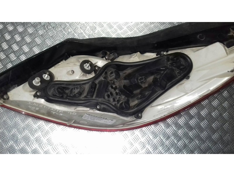 Recambio de piloto trasero izquierdo para opel insignia berlina edition referencia OEM IAM 169638 168372 168348