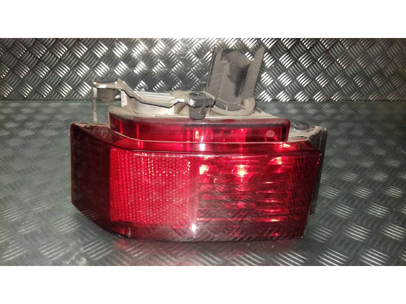 Recambio de faro antiniebla trasero izquierdo para opel meriva enjoy referencia OEM IAM 89398101  93295362