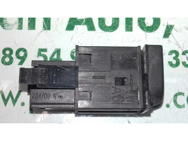 Recambio de interruptor para seat leon (1p1) comfort limited referencia OEM IAM 5P0927117A  ESP OFF