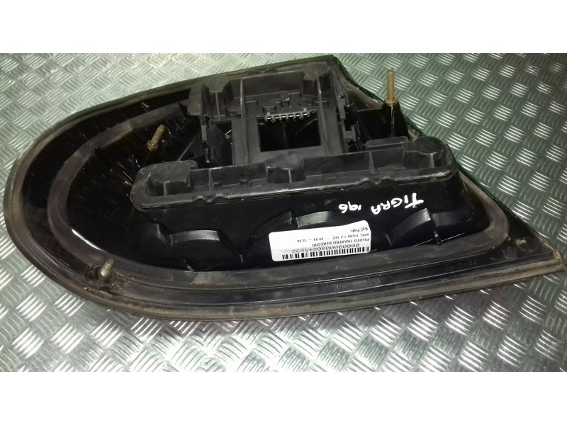 Recambio de piloto trasero derecho para opel tigra 1.4 16v referencia OEM IAM   