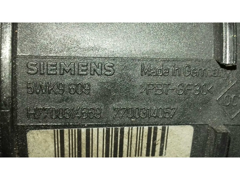 Recambio de caudalimetro para renault laguna ii (bg0) confort authentique referencia OEM IAM 7700314057 7700314689 5WK9809