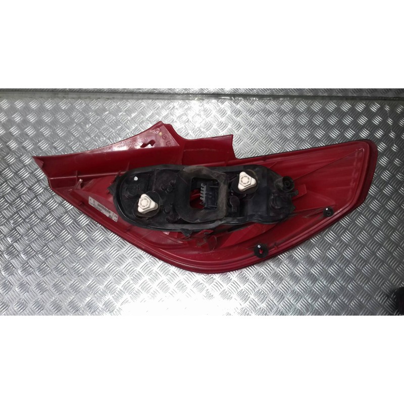 Recambio de piloto trasero izquierdo para opel corsa d cosmo referencia OEM IAM 89037367 89038960A 13186350