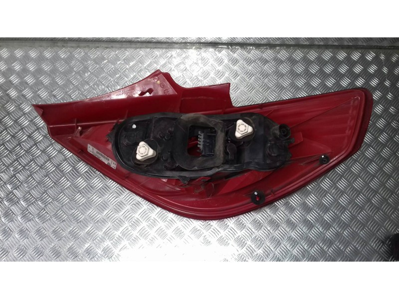 Recambio de piloto trasero izquierdo para opel corsa d cosmo referencia OEM IAM 89037367 89038960A 13186350