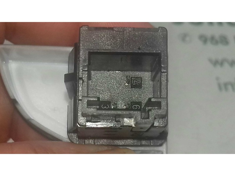 Recambio de warning para citroen c5 berlina millenium referencia OEM IAM 96594789KR  2 + 1 PINES