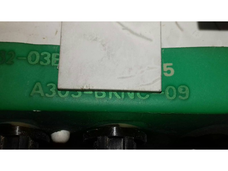 Recambio de cuadro instrumentos para hyundai galloper 2.5 d. referencia OEM IAM A303BKNC09  