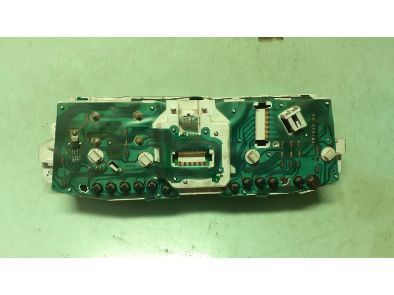 Recambio de cuadro instrumentos para opel frontera a arizona referencia OEM IAM 91152527  87001271