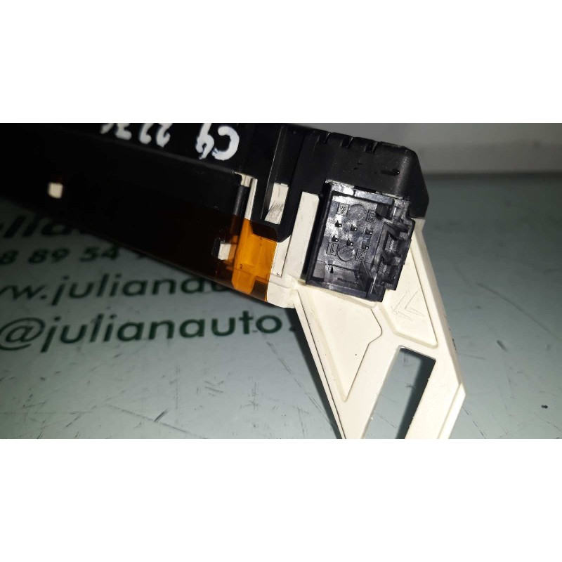 Recambio de pantalla multifuncion para citroen c4 berlina vtr plus referencia OEM IAM 9662225980 169607 1026010