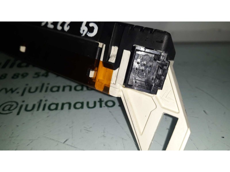 Recambio de pantalla multifuncion para citroen c4 berlina vtr plus referencia OEM IAM 9662225980 169607 1026010