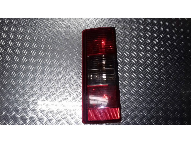 Recambio de piloto trasero izquierdo para opel combo (corsa c) cargo referencia OEM IAM 51132  45312