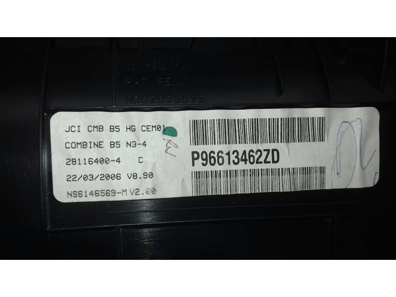 Recambio de cuadro instrumentos para citroen c4 berlina vtr plus referencia OEM IAM P96613462ZD  