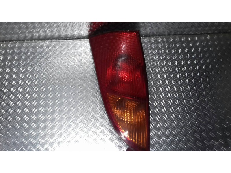 Recambio de piloto trasero izquierdo para ford focus berlina (cak) ambiente referencia OEM IAM XS4X13405AC  XS4113405A