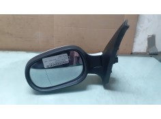Recambio de retrovisor izquierdo para renault clio ii fase ii (b/cb0) campus referencia OEM IAM 018011  ELECTRICO