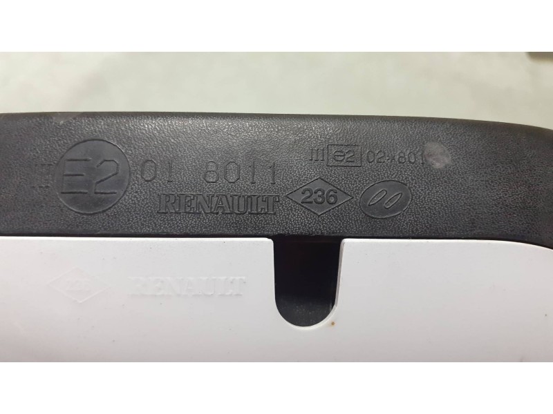 Recambio de retrovisor izquierdo para renault clio ii fase ii (b/cb0) campus referencia OEM IAM 018011  ELECTRICO