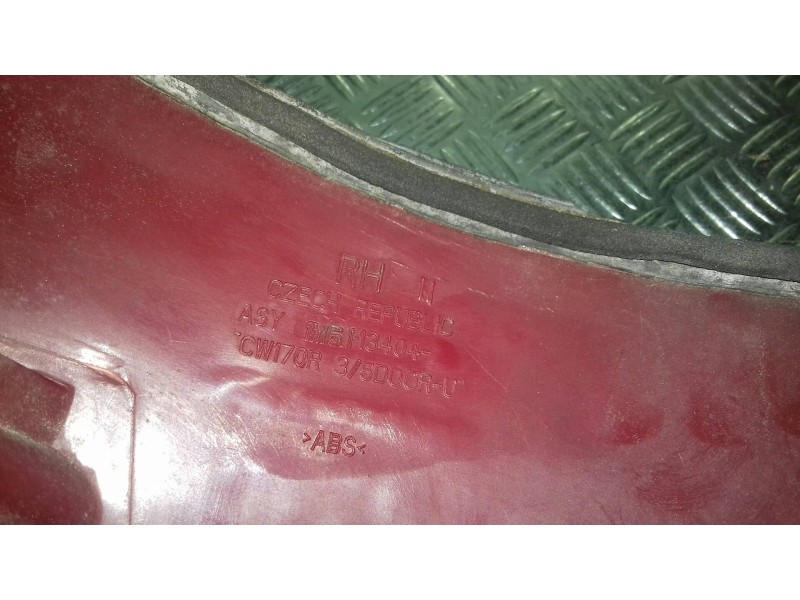 Recambio de piloto trasero derecho para ford focus berlina (cak) trend referencia OEM IAM 1M5113404  