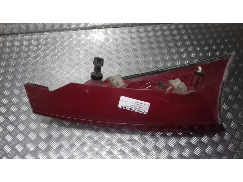 Recambio de piloto trasero derecho para ford focus berlina (cak) trend referencia OEM IAM 1M5113404  