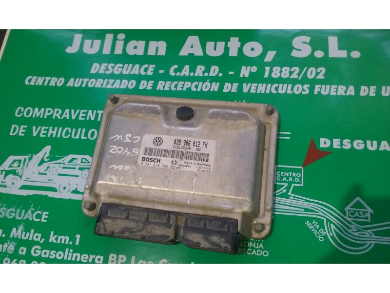 Recambio de centralita motor uce para seat leon (1m1) stella referencia OEM IAM 038906012FN 0281010686 KIT - BOSCH