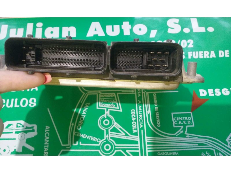 Recambio de centralita motor uce para seat leon (1m1) stella referencia OEM IAM 038906012FN 0281010686 KIT - BOSCH