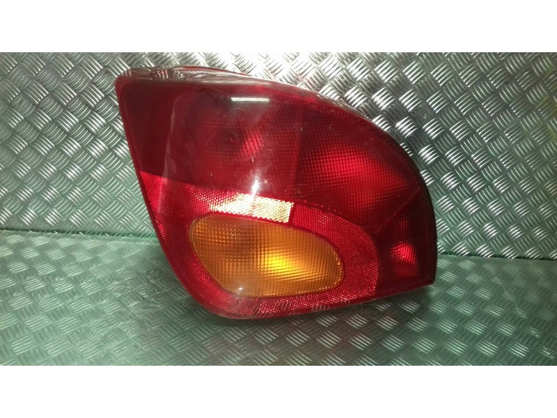 Recambio de piloto trasero izquierdo para ford fiesta berlina (dx) ambiente referencia OEM IAM 96FG13N004BB  96FG13N004