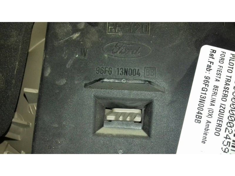 Recambio de piloto trasero izquierdo para ford fiesta berlina (dx) ambiente referencia OEM IAM 96FG13N004BB  96FG13N004