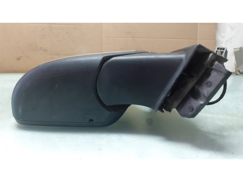 Recambio de retrovisor derecho para ford focus c-max (cap) ambiente (d) referencia OEM IAM 3U84508  ELECTRICO