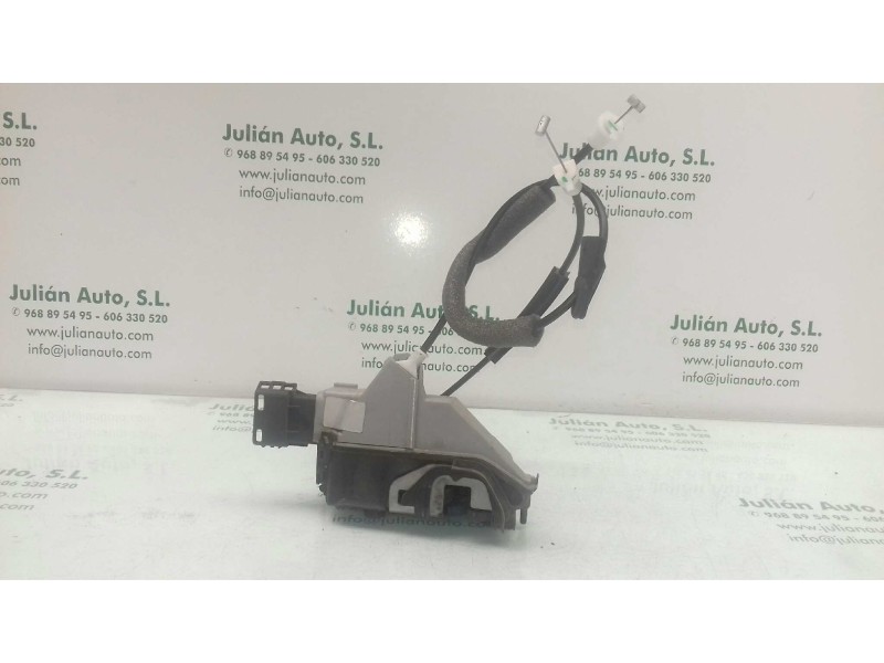 Recambio de cerradura puerta trasera derecha para citroen c5 berlina millenium referencia OEM IAM 006186 A04990 3392M045711