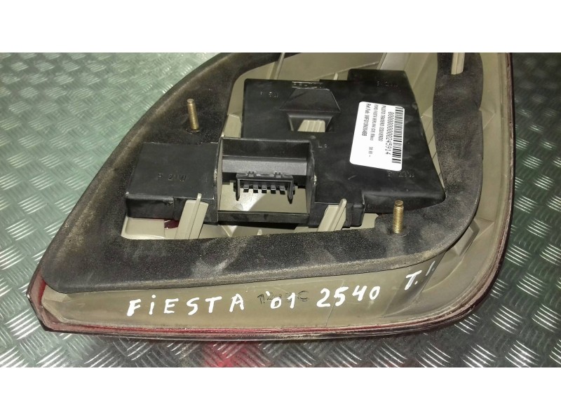 Recambio de piloto trasero izquierdo para ford fiesta berlina (dx) básico referencia OEM IAM 96FG13N004BB  96FG13N004