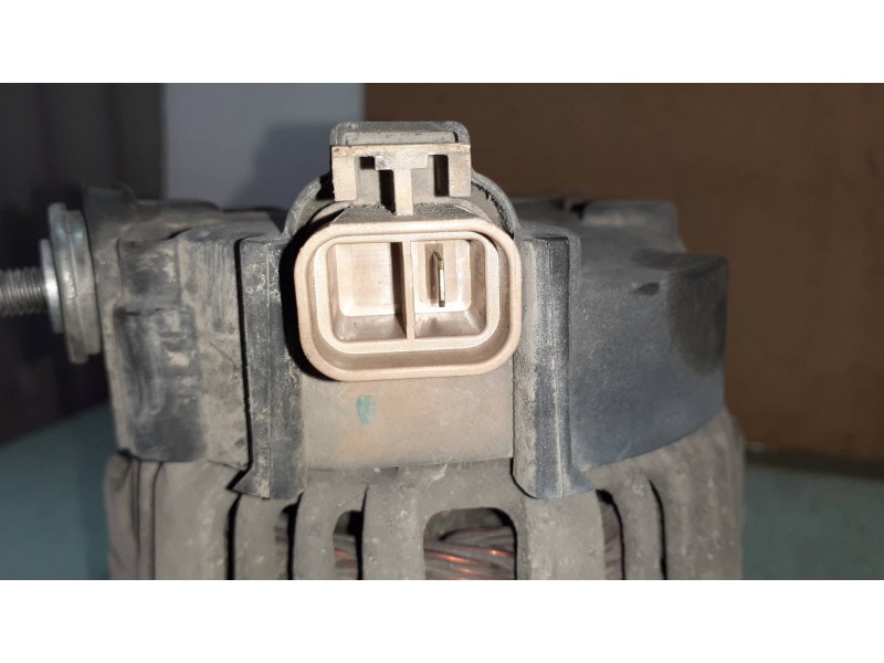 Recambio de alternador para nissan micra (k12e) acenta referencia OEM IAM 23100AX600 VALEO 80A