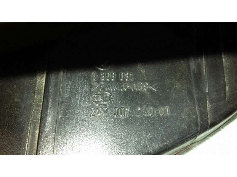 Recambio de piloto trasero izquierdo para bmw serie 5 berlina (e39) 523i referencia OEM IAM 8358031  HELLA