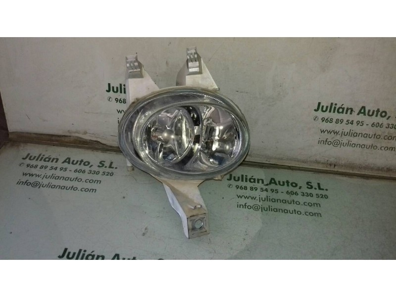 Recambio de faro antiniebla derecho para peugeot 206 berlina xs referencia OEM IAM 67742985 VALEO 2 PINES