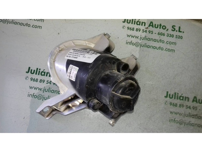 Recambio de faro antiniebla derecho para peugeot 206 berlina xs referencia OEM IAM 67742985 VALEO 2 PINES