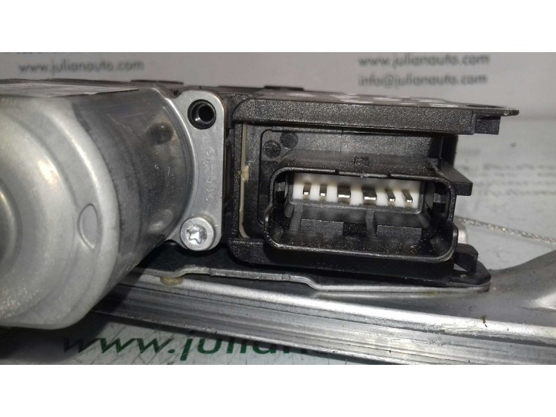 Recambio de elevalunas trasero izquierdo para citroen c5 berlina millenium referencia OEM IAM 0130822751 128000852 ELECTRICO