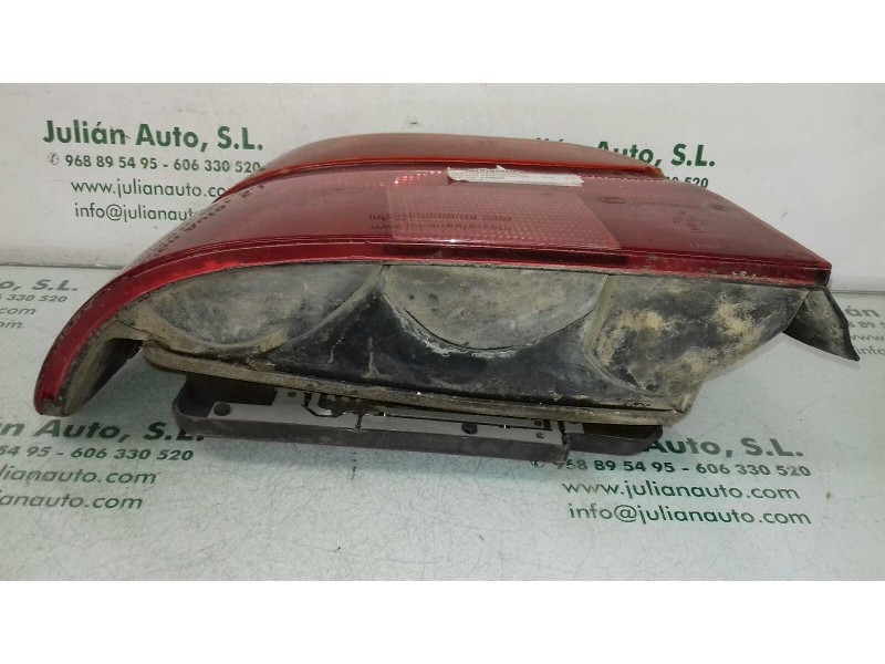 Recambio de piloto trasero izquierdo para bmw serie 5 berlina (e39) 523i referencia OEM IAM 8358031  HELLA