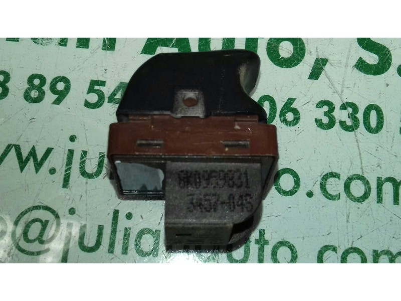 Recambio de interruptor para audi a4 ber. (b8) básico referencia OEM IAM 8K0959831 4 PINES APERTURA MALETERO