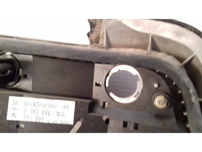 Recambio de piloto trasero derecho para bmw serie 3 berlina (e36) 318i referencia OEM IAM 1387046NSL 1387046 195004