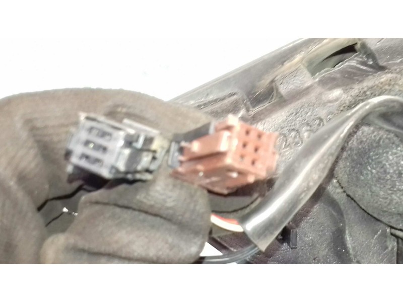 Recambio de retrovisor izquierdo para citroen c3 hdi 70 collection referencia OEM IAM 1236360  ELECTRICO