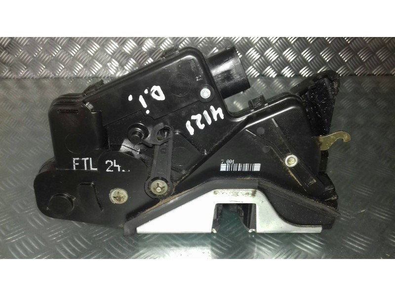 Recambio de cerradura puerta delantera izquierda para bmw serie 3 berlina (e46) 320i referencia OEM IAM FTL241  