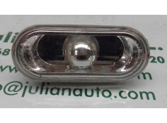 Recambio de piloto delantero izquierdo para volkswagen bora berlina (1j2) 2.3 v5 referencia OEM IAM 1J0949117  