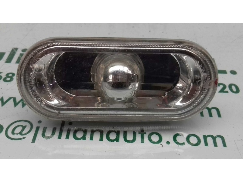 Recambio de piloto delantero izquierdo para volkswagen bora berlina (1j2) 2.3 v5 referencia OEM IAM 1J0949117  