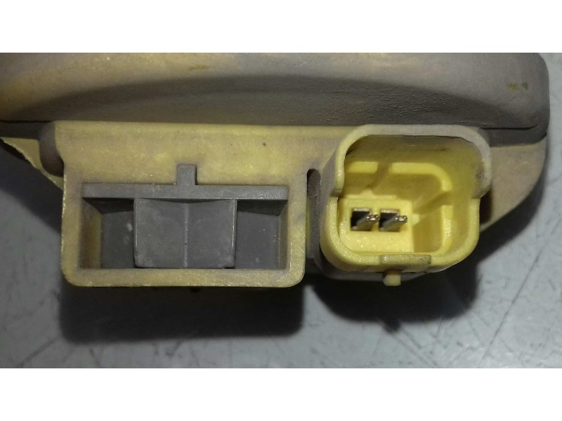 Recambio de faro antiniebla izquierdo para citroen c3 hdi 70 collection referencia OEM IAM 9648947780 07B7T1 