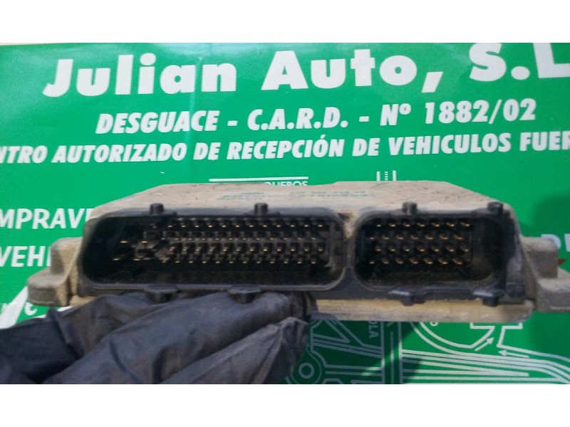 Recambio de centralita motor uce para seat ibiza (6k1) stella referencia OEM IAM 038906013AB 0281001911 KIT - BOSCH