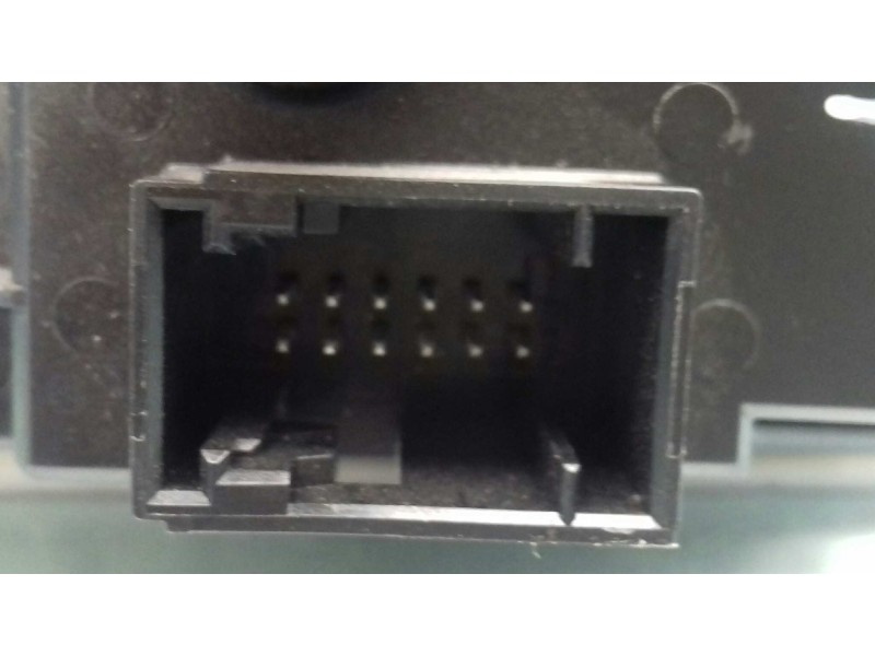 Recambio de mando luces para bmw serie 3 berlina (e90) 330i referencia OEM IAM 33600201 6932796 2811401