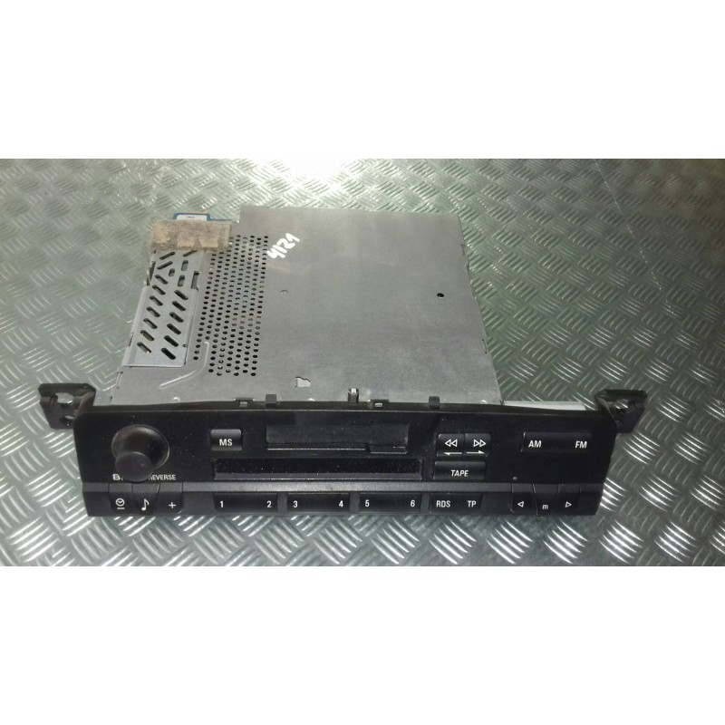 Recambio de sistema audio / radio cd para bmw serie 3 berlina (e46) 320i referencia OEM IAM 65126902657  22DC595