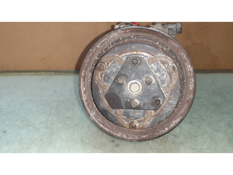 Recambio de compresor aire acondicionado para nissan micra (k12e) acenta referencia OEM IAM 92600AX800 DKV08R ZEXEL