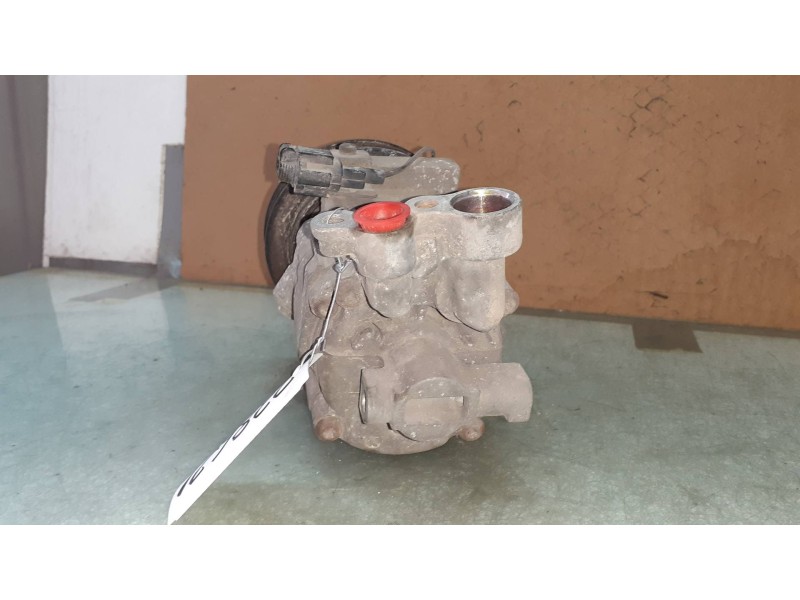 Recambio de compresor aire acondicionado para nissan micra (k12e) acenta referencia OEM IAM 92600AX800 DKV08R ZEXEL