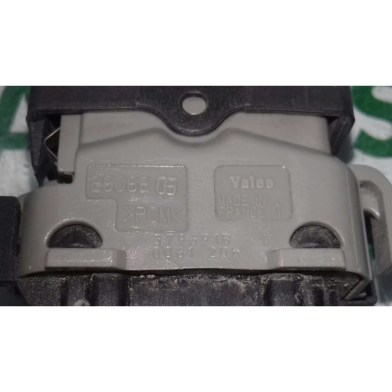 Recambio de interruptor para renault clio iii exception 2 referencia OEM IAM 28082 3 + 3 PINES BLOQUEO ELEVALUNAS