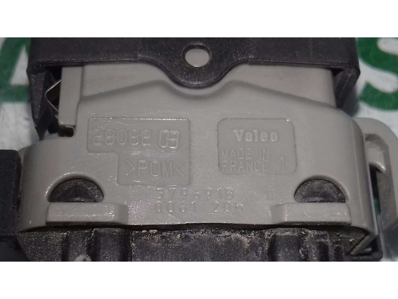 Recambio de interruptor para renault clio iii exception 2 referencia OEM IAM 28082 3 + 3 PINES BLOQUEO ELEVALUNAS